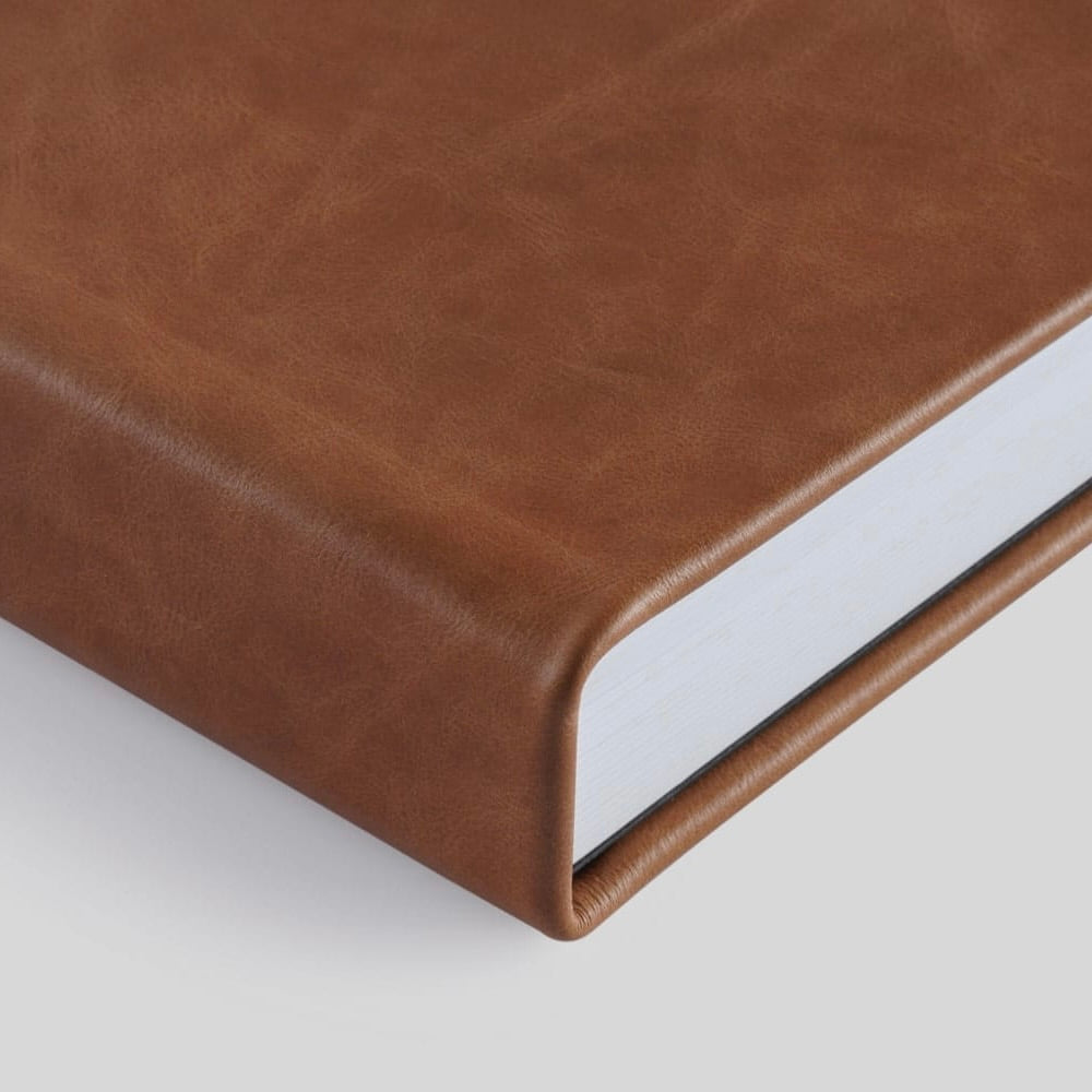 Luxe Leather Album – 10x10, 30 Pages